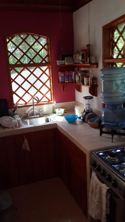 Los Delfines Lodge Puerto Viejo de Talamanca Rom bilde